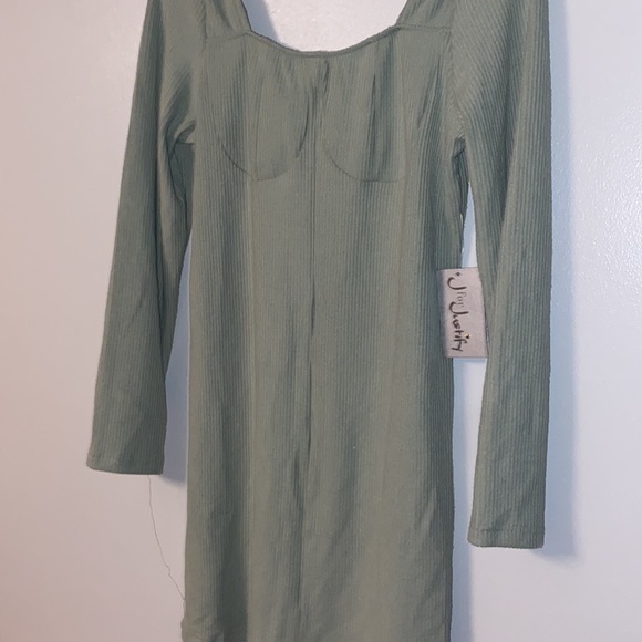 Ribbed Sage Green Dress NWOT - Picture 3 of 4